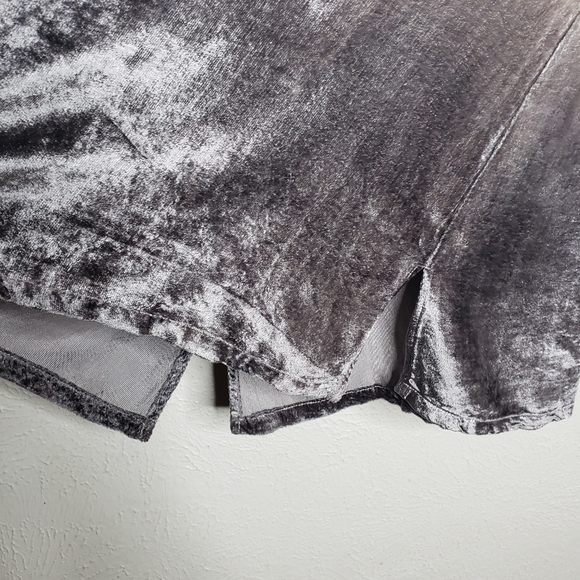 Soft Surroundings Ombre Velvet Sequin Sparkle Key Hole Tunic Modest Holiday Top - Picture 10 of 12